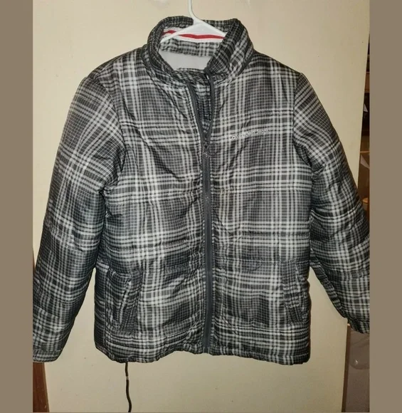 Calvin Klein Boys Fleece Lined Puffer Coat Winter Coat Gray & Black Plaid Medium - Picture 3 of 8